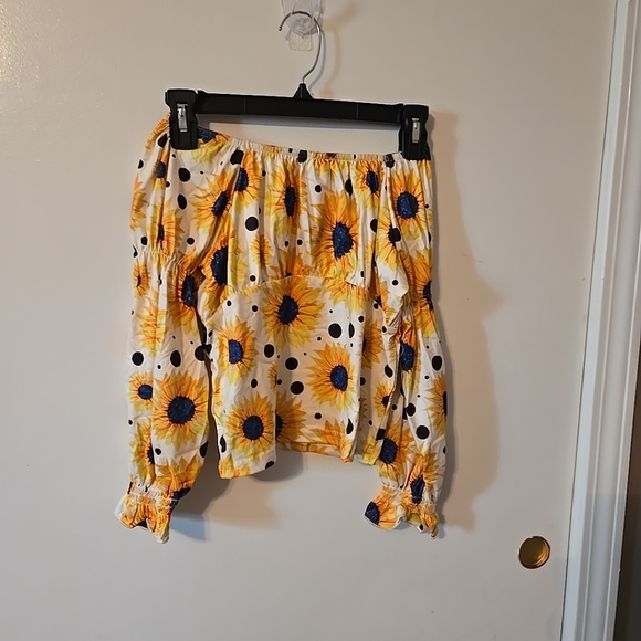 YELLOW SUNFLOWER RUFFLE GIRL TOP - Picture 3 of 4